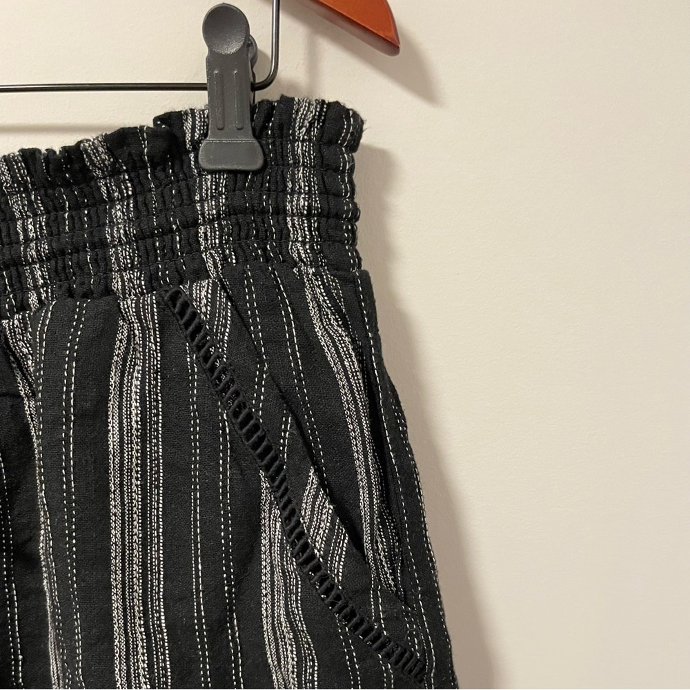 Black Striped Pattern Shorts - Picture 2 of 4